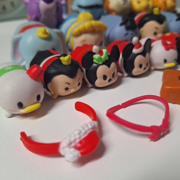 Disney Tsum Tsum Mini Figures Mickey Minnie Alice Chip Dale Mixed Holidays - Picture 4 of 9